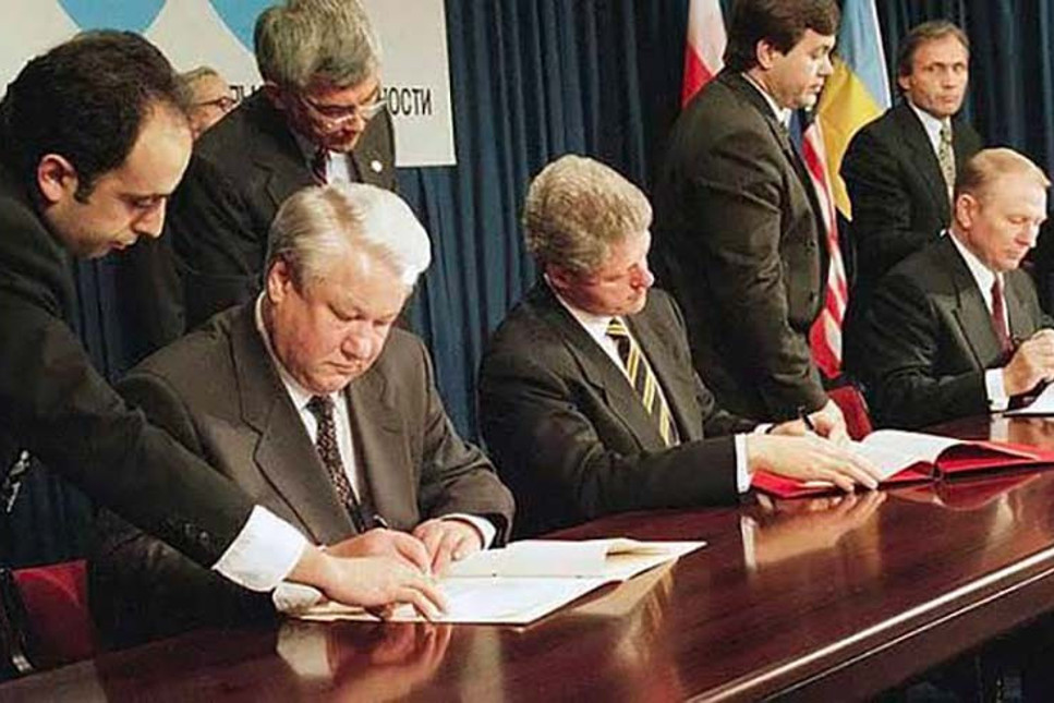 Ukrayna'dan tarihi pişmanlık! 30 yıl önce nükleer silahlarını teslim etmişti