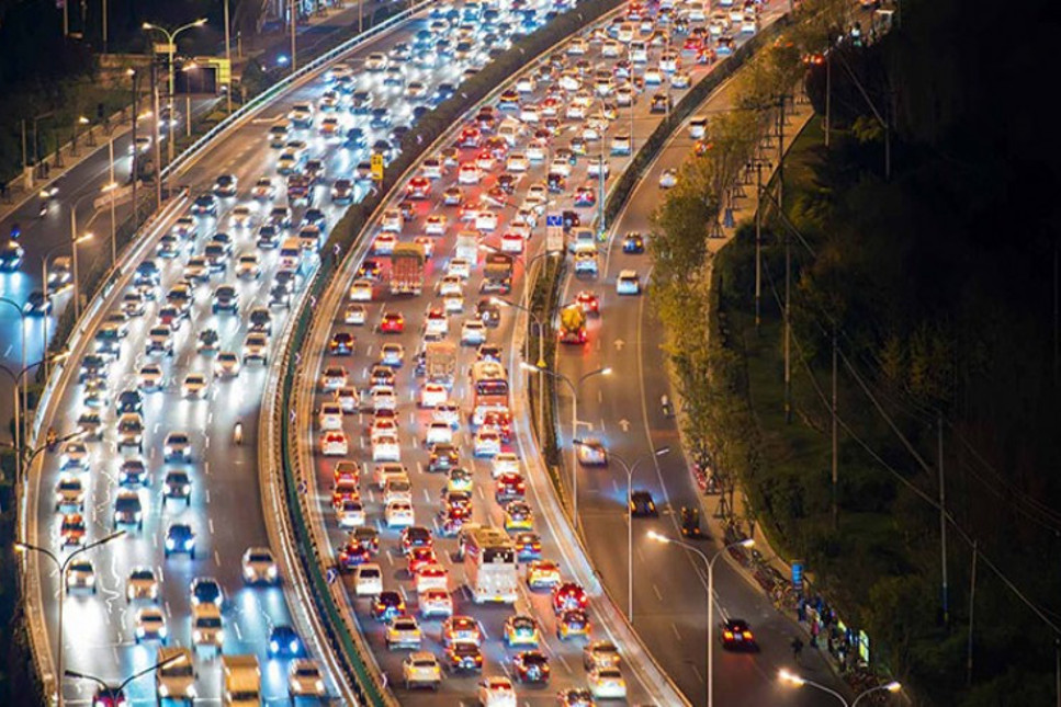 Ulaşım analitiği firması INRIX, dünya çapında trafikte en çok zaman harcatan şehirleri paylaştı