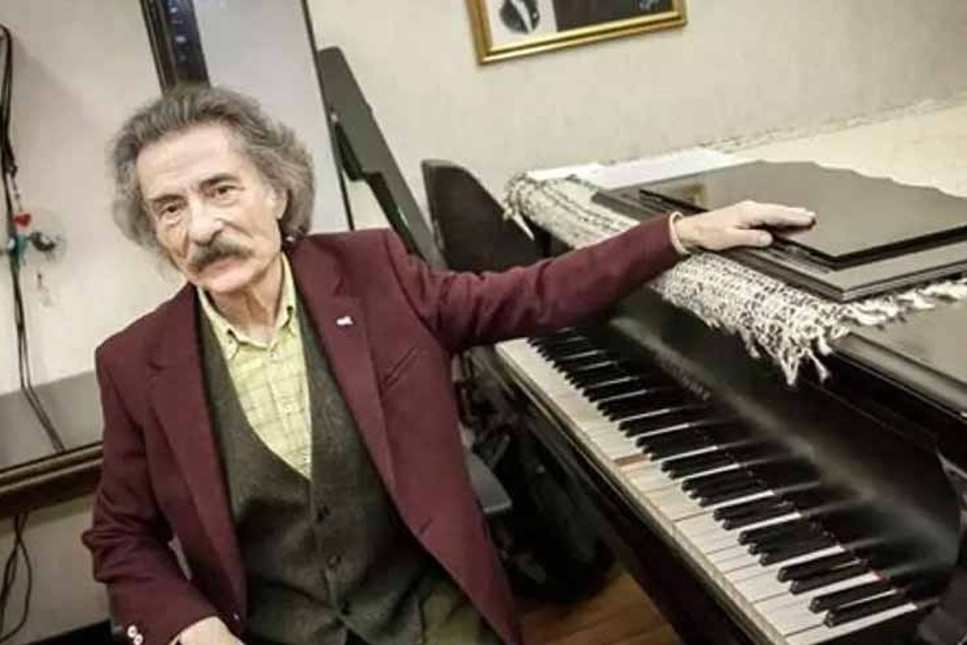 Ünlü Sanatçı Timur Selçuk hayatını kaybetti
