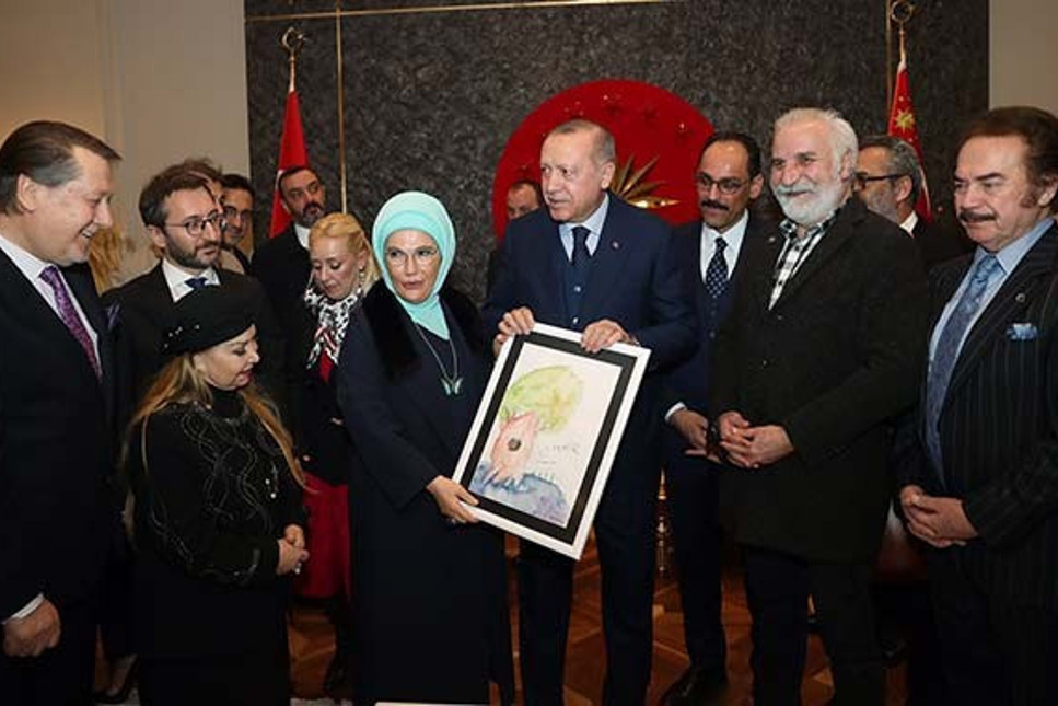 Ünlü sanatçılardan Cumhurbaşkanı Erdoğan'a 65. doğum günü kutlaması