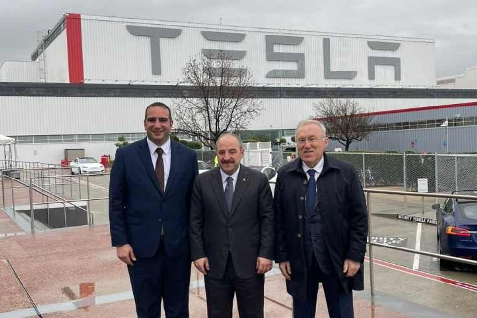 Varank açıkladı: Tesla Türkiye pazarına girmek istiyor