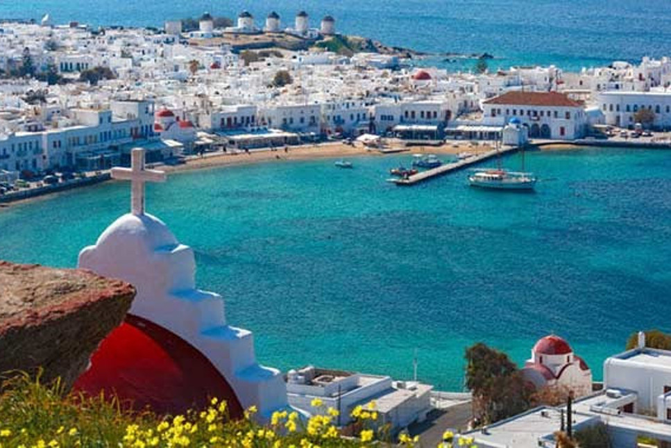 Yunanistan iki büyük marinasını satıyor