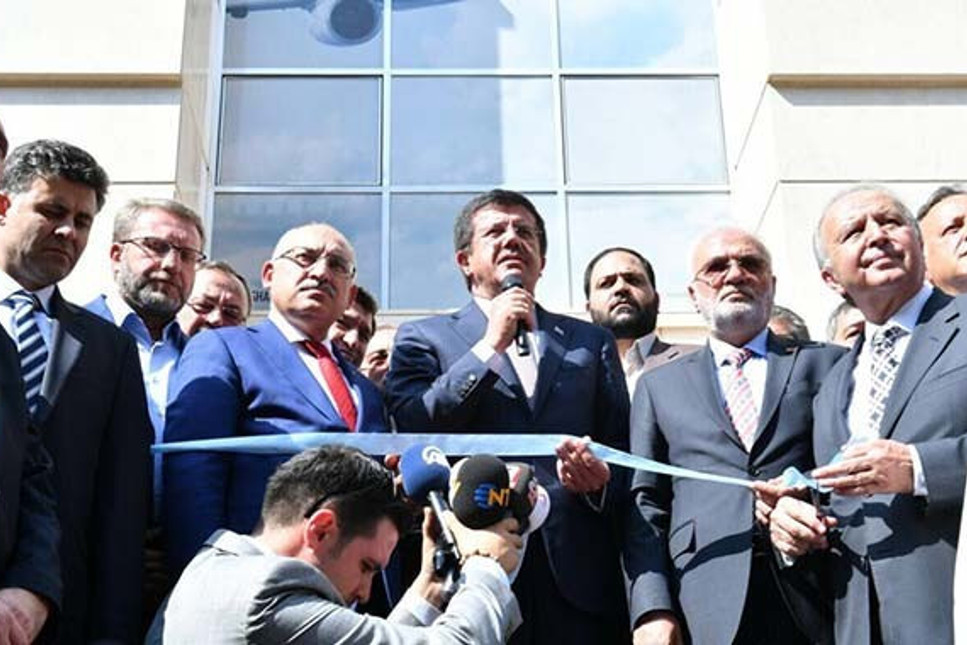 Yurt dışındaki ilk Türk Ticaret Merkezi İran'da açıldı