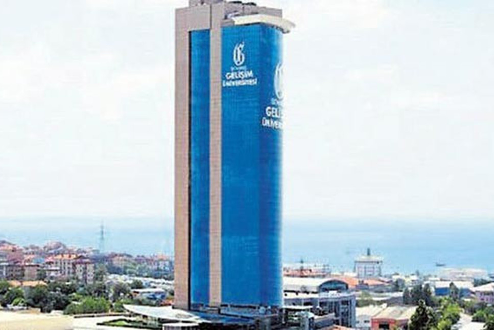 İstanbul'da 4 üniversiteye FETÖ operasyonu