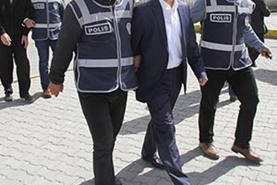 AK Partili vekilin kardeşi de gözaltına alındı