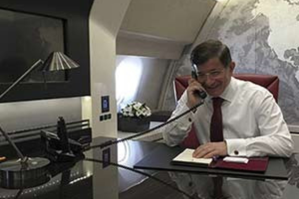 Başbakan Davutoğlu o ülkelerde yatırım turuna çıkıyor