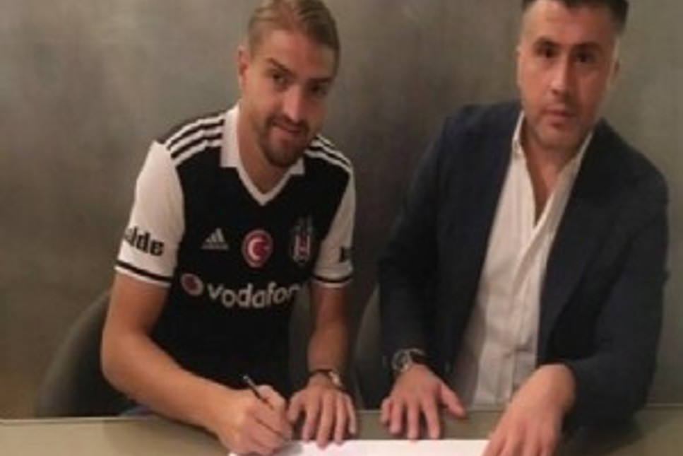 Beşiktaşlıları coşturan fotoğraf: Caner Erkin imzaladı