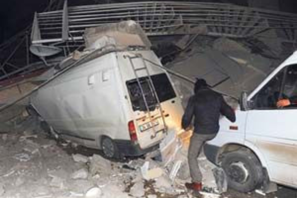 Depremde yıkılan Bayram Oteli'ne soruşturma 