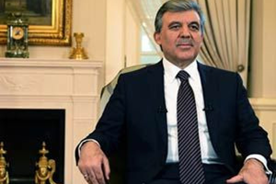 Abdullah Gül: Önceden istihbarat gelmemesi hayret verici
