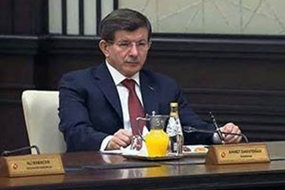 Başbakan Davutoğlu, Merkez Bankası konusunda neden sessiz?