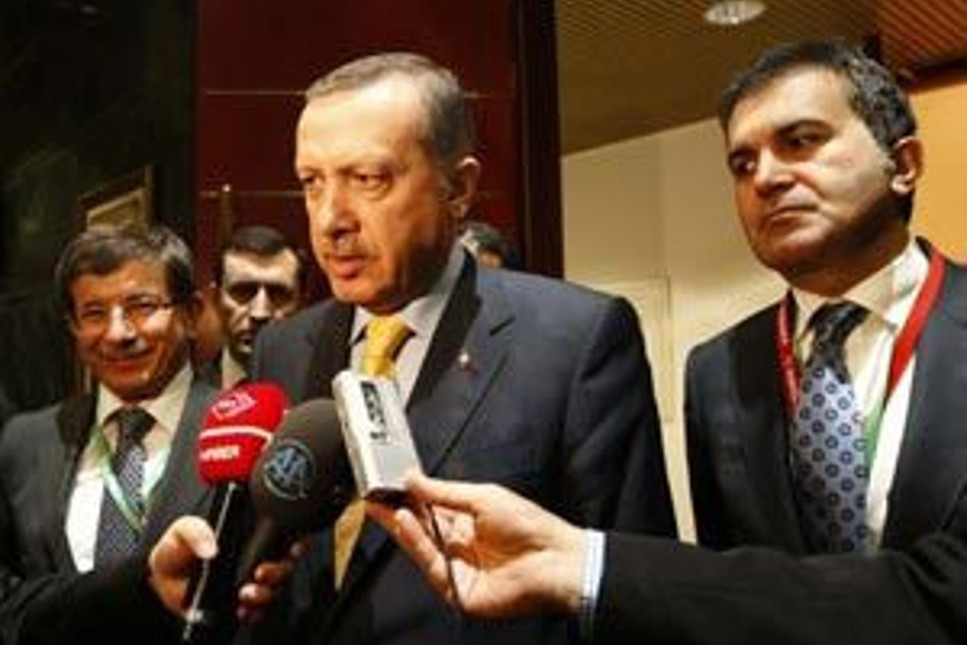 Erdoğan-Davutoğlu 'ilk 100 fikir adamı' arasında