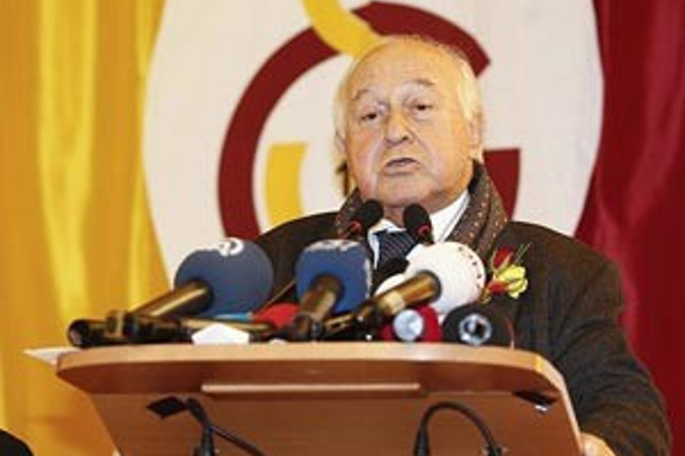 Galatasaray'a 2 Milyarlık borç şoku