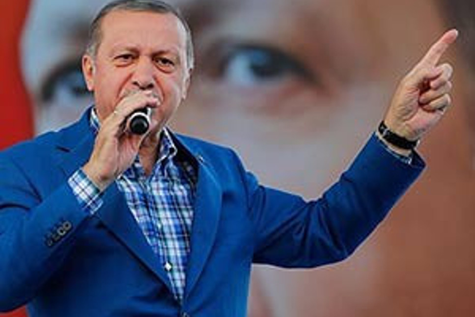 Cumhurbaşkanı Erdoğan'dan flaş açıklama: Kaçıyorlar, kovalıyoruz