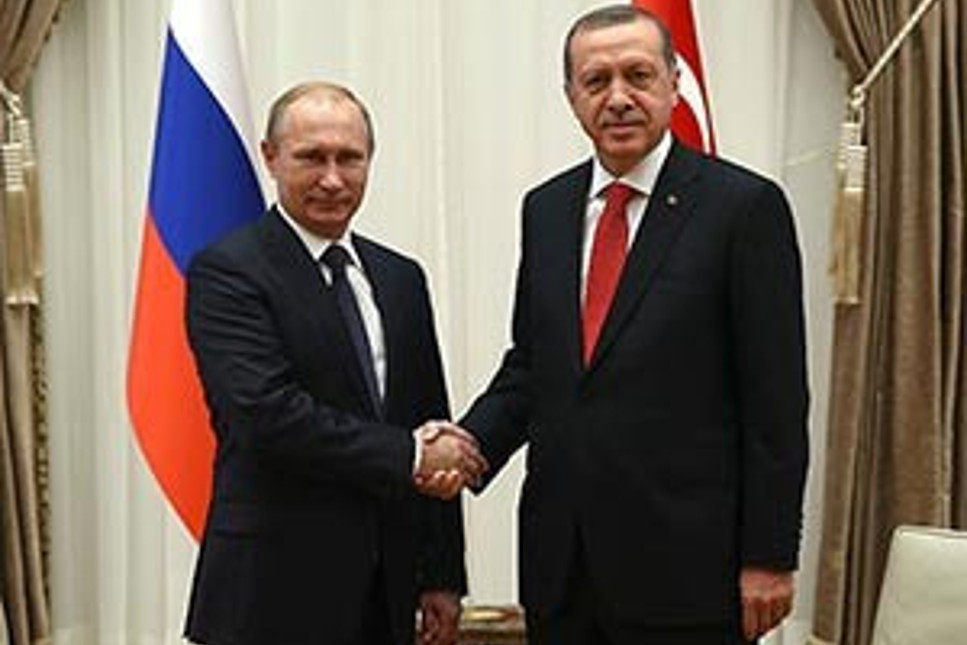 Putin, Ankara'da bir taşla üç kuş vurdu
