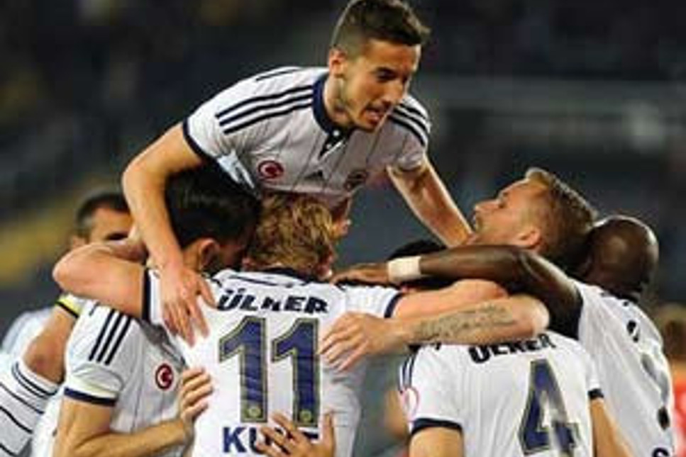 Fenerbahçe, Mersin'i deplasmanda yendi