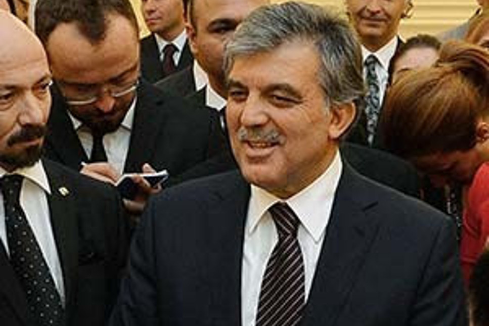 Gül: Yeni başbakan Ahmet bey