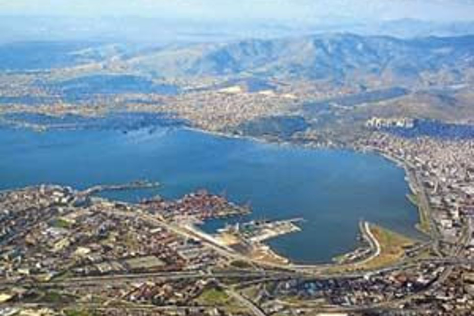Yandaşa rant için İzmir Limanı satılıyor