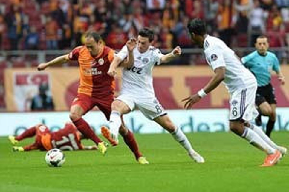Galatasaray evinde Kasımpaşa'dan fark yedi