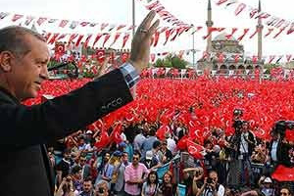 Adana'da 'meydan savaşı'nı Erdoğan kazandı