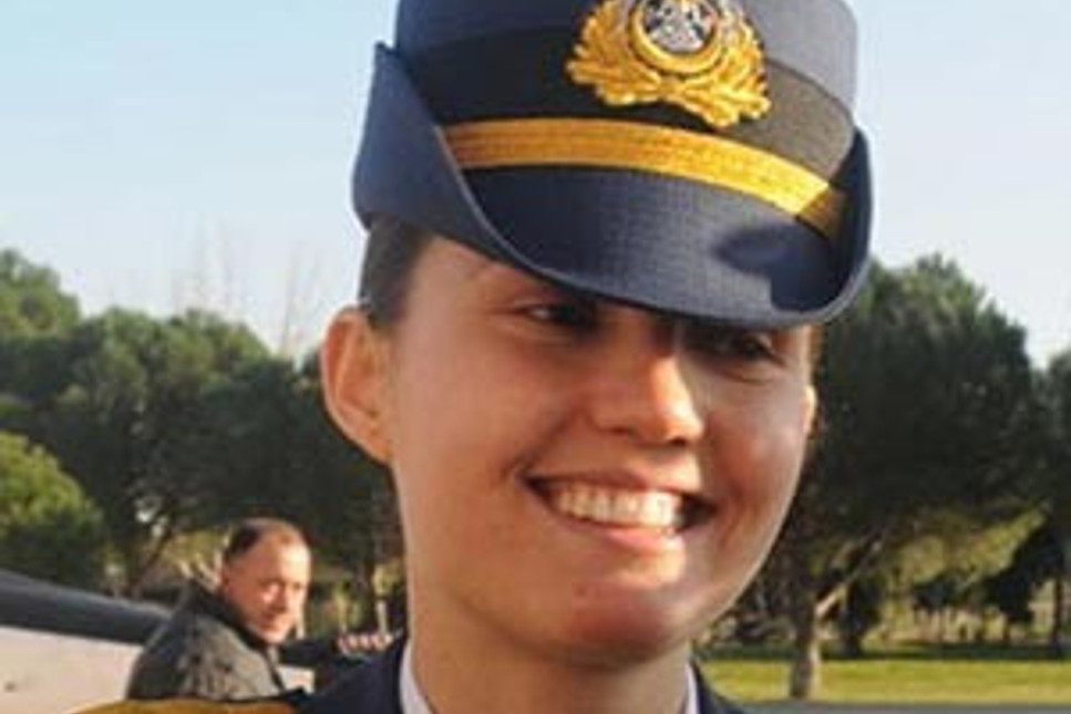Sabiha Gökçen'den sonra ilk kadın savaş pilotu tutuklandı