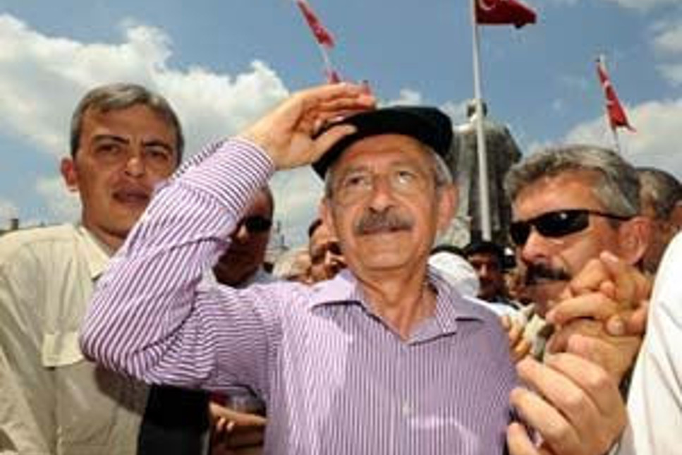 Kılıçdaroğlu da Erdoğan'ın gömlekçisini seçti    