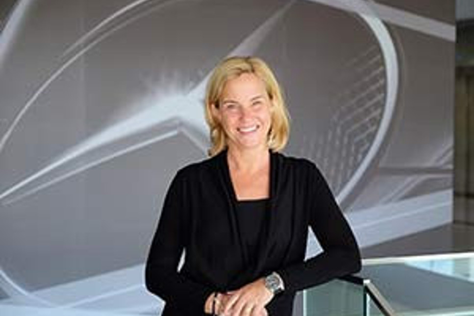 Mercedes-Benz Türk'ün kadın CEO’su Almanya’ya gitti