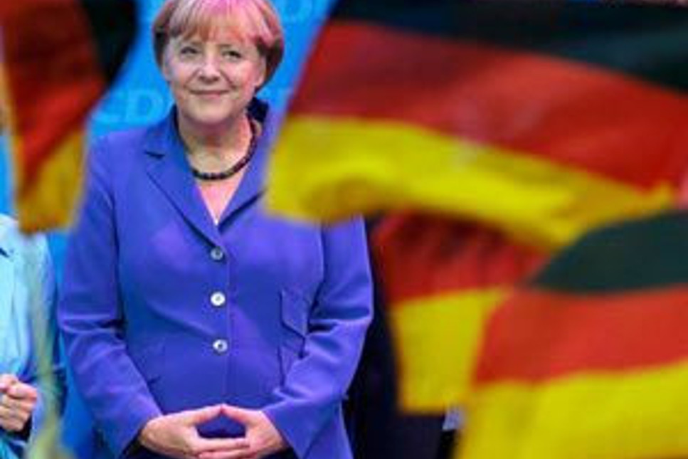 Merkel: Kriz henüz aşılmadı