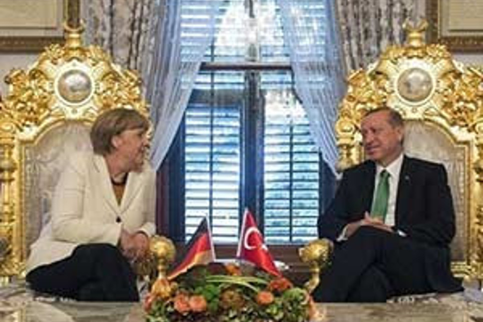 Almanya’dan ‘Ak Saray’ açıklaması: Erdoğan’la görüşülecek yere biz karar vermedik