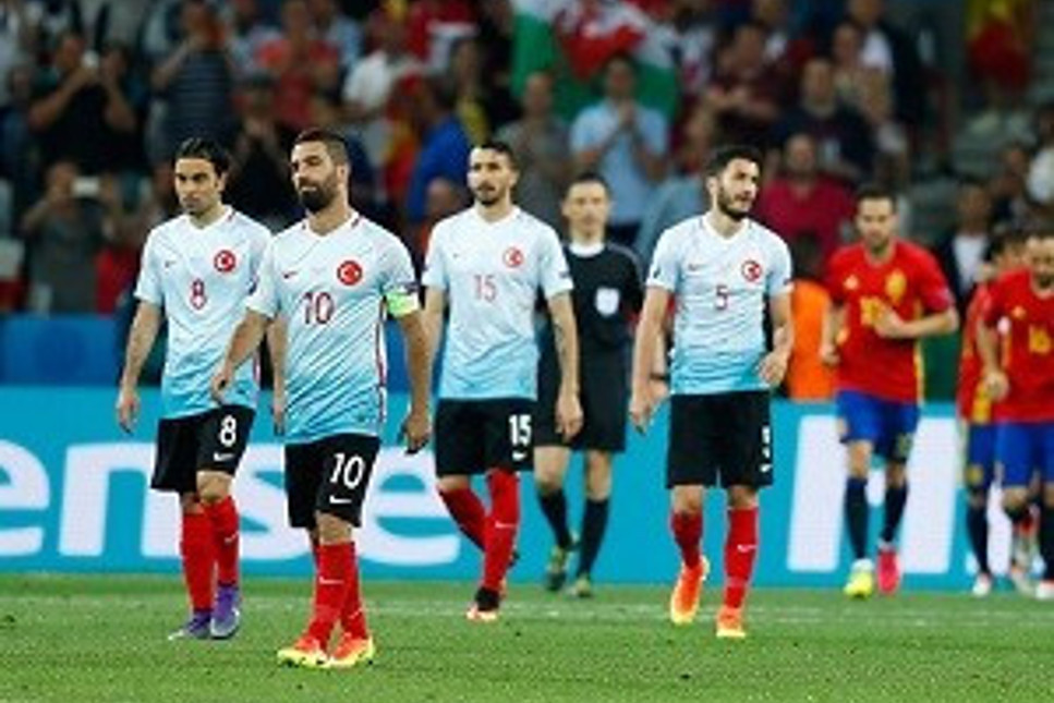 Bu kez olmadı, Türkiye EURO 2016'ya veda etti