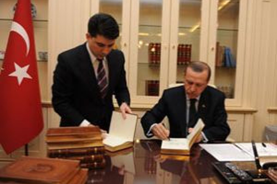 Şok ayrıntı: 17 Aralık’ın kitabı Erdoğan’a gitmiş!