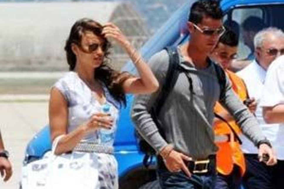 Cristiano Ronaldo, İrina Shayk ile evleniyor