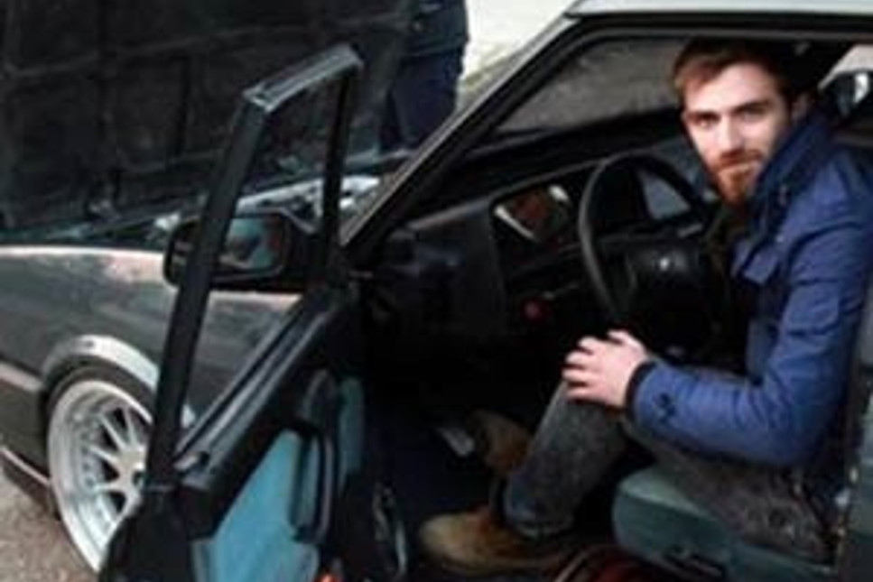 Şahin'e BMW motoru takıp 240 yapınca yakalandı
