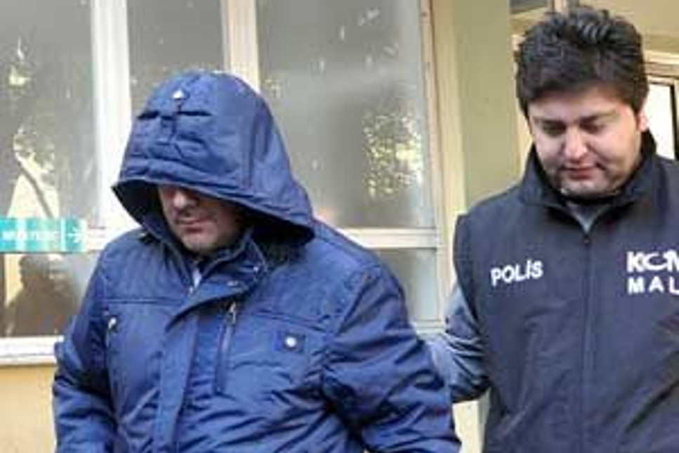 Polisleri yakalama kararı Halkbank Genel Müdürü Aslan'ı bırakan hakimden