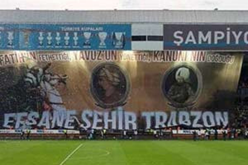 Trabzonspor taraftarından tarihi pankartta inanılmaz hata!