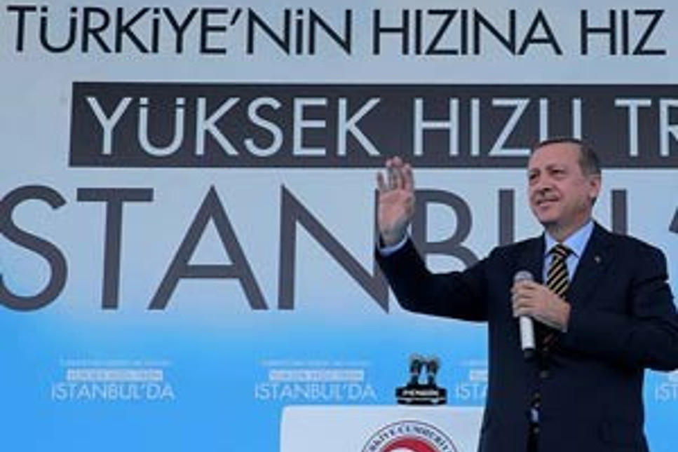 Erdoğan o polisle alay etti: Al Kuran-ı cezaevinde oku