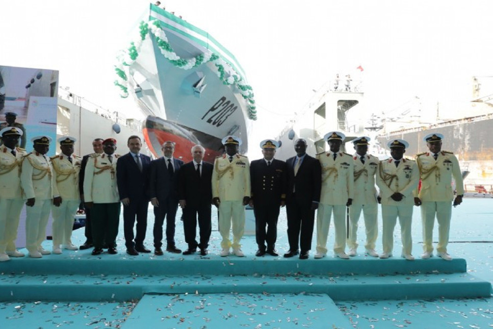 Dearsan'ın yaptığı Nijerya'nın ilk açık deniz karakol gemisi denize indirildi