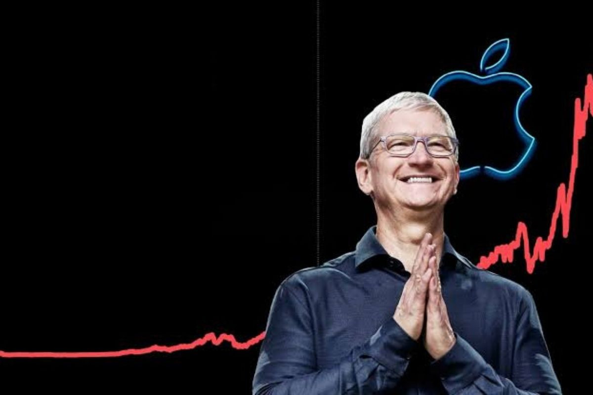 Apple CEO’su Tim Cook hissedarları dolandırdığı iddiasıyla açılan davada 490 milyon dolar ödemeye mahkum oldu