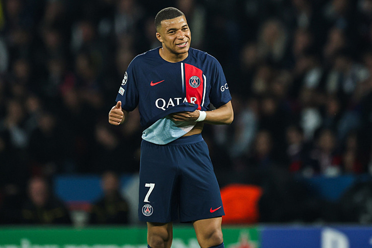 Real Madrid, Mbappe'yi duyurdu