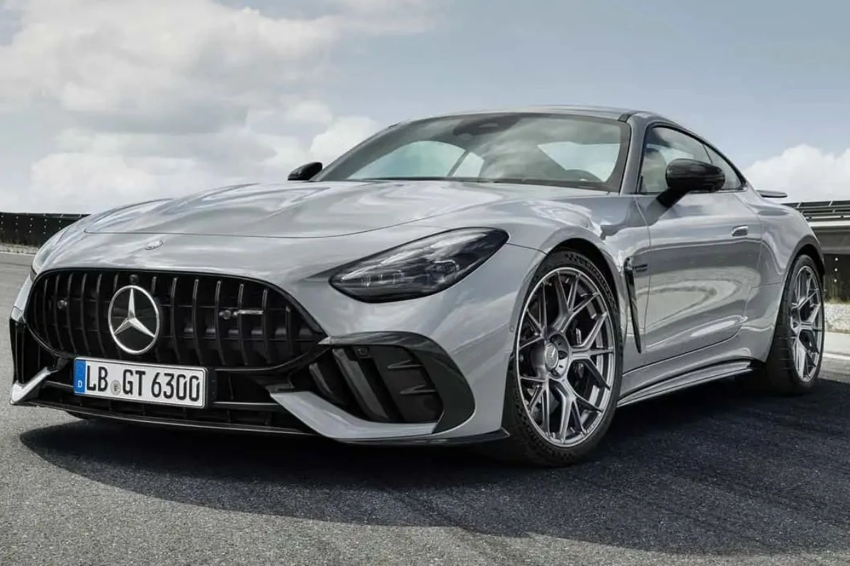 Başlangıç fiyatı 197 bin dolar olan 2025 Mercedes-AMG GT63 Pro, 3.1 saniyede 96 km hıza çıkıyor