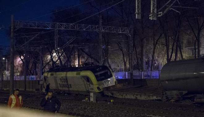 Ankara'da tren kazası: Yük treni raydan çıktı